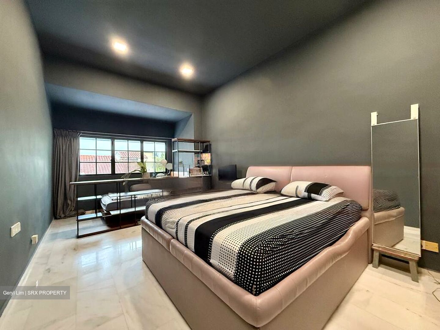 Pasir Ris Beach Park (D18), Semi-Detached #481251471